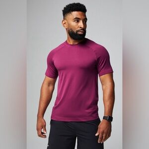 FABLETICS  The Training Day T-Shirt Men’s Size XL